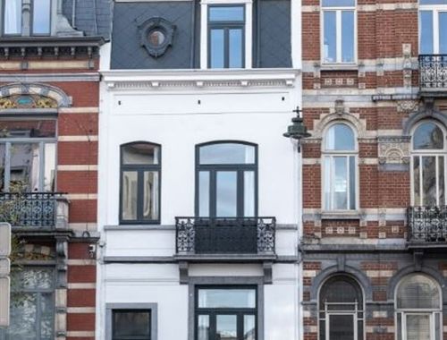                                         Kelder app te koop in Elsene, € 560.000
