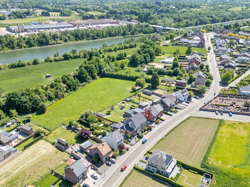 Maison à vendre
                    à 3620 Veldwezelt