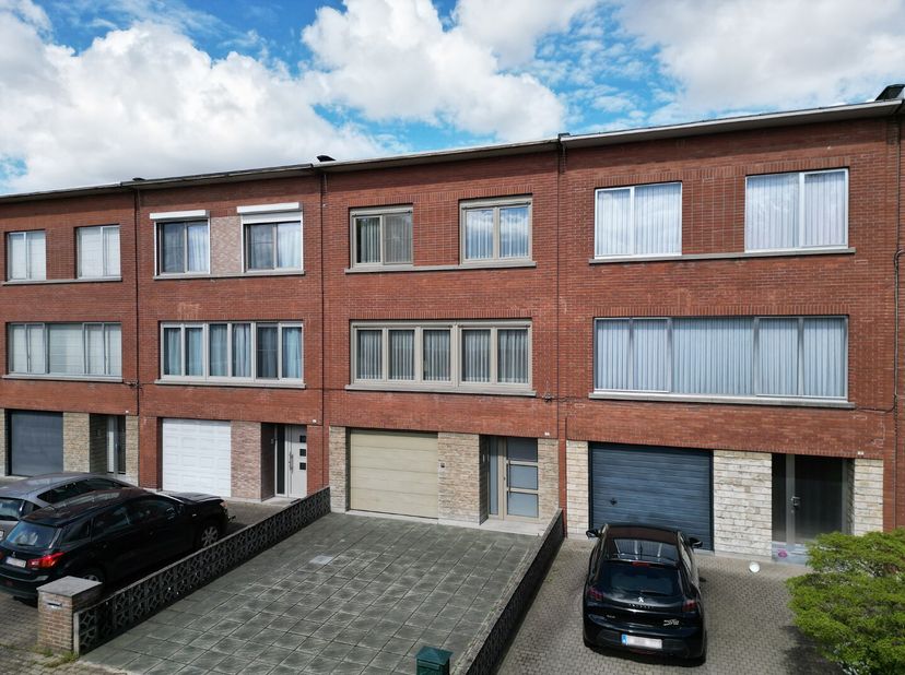 Maison à vendre
                    à 2070 Zwijndrecht
