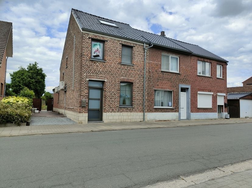 Maison à vendre
                    à 3800 Zepperen