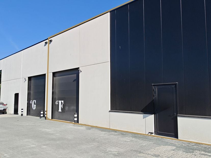 Hoogwaardig afgewerkte nieuwbouw KMO units&lt;br /&gt;
Deze nieuwbouwontwikkeling biedt een professionele omgeving voor bedrijven die op zoek zijn naar een