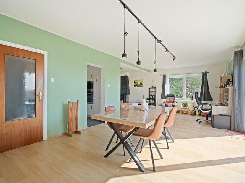 Vous êtes à la recherche d&#039;une villa tout confort à Petit-Enghien ? Cette villa idéalement située sur une parcelle de +/- 12a 64ca à quelques minutes