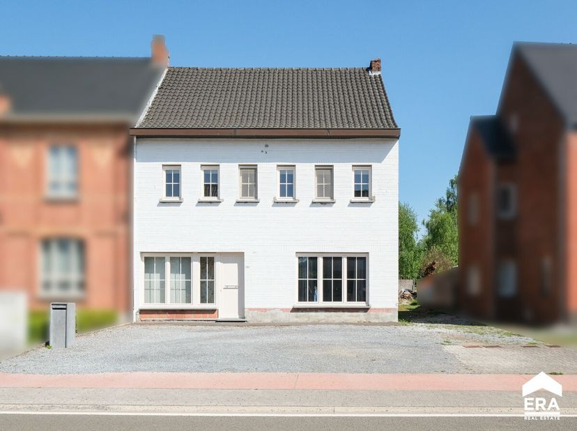 [[ CE BIEN PARTICIPE À LA JOURNÉE MAISONS OUVERTES ERA LE 14/6 DE 11:00 À 12:00 ]]&lt;br /&gt;
Ce bien participe à la Journée Maisons Ouvertes ERA. Visitabl