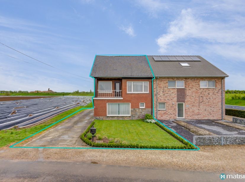 RUIME WONING MET 4 SLAAPKAMERS, VRIJSTAANDE GARAGE EN GROTE TUIN GELEGEN TE DILSEN-STOKKEM&lt;br /&gt;
&lt;br /&gt;
*** Bekijkt U deze woning via een aanverwante