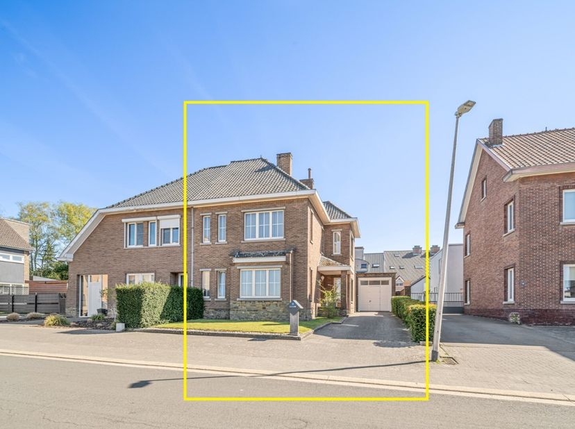 Maison à vendre
                    à 3740 Munsterbilzen