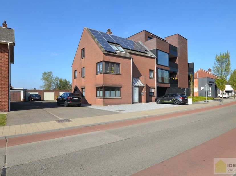 Bien professionnel à vendre
                    à 3920 Lommel