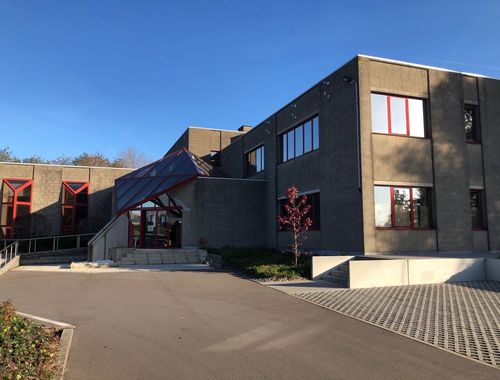                                         Kantoorruimte te huur in Zellik, € 3.950
