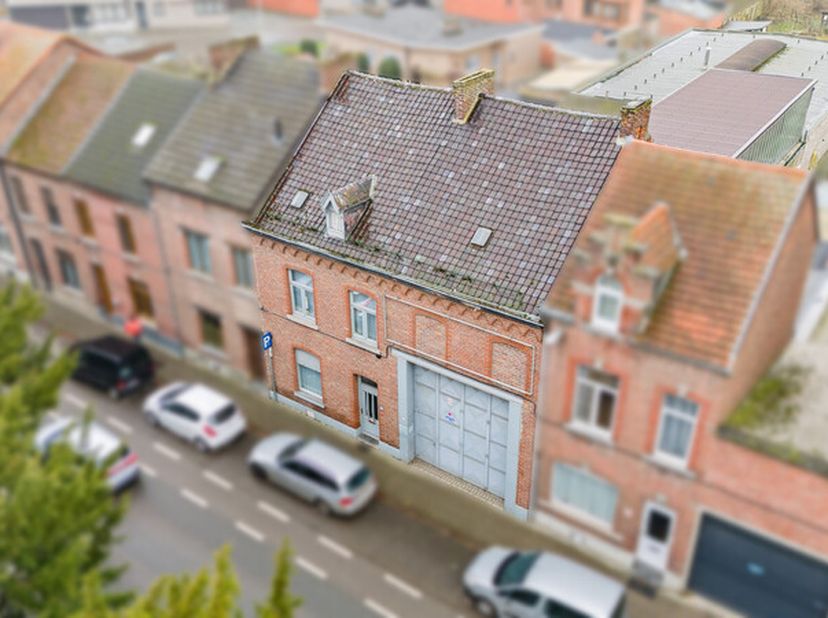 [[ CE BIEN PARTICIPE À LA JOURNÉE MAISONS OUVERTES ERA LE 15/3 DE 9:30 À 10:30 ]]&lt;br /&gt;
Ce bien participe à la Journée Maisons Ouvertes ERA. Visitable
