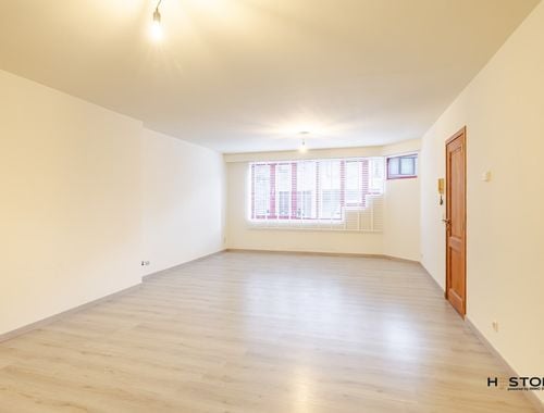                                         Gelijkvloers app. te koop in Temse, € 209.000
