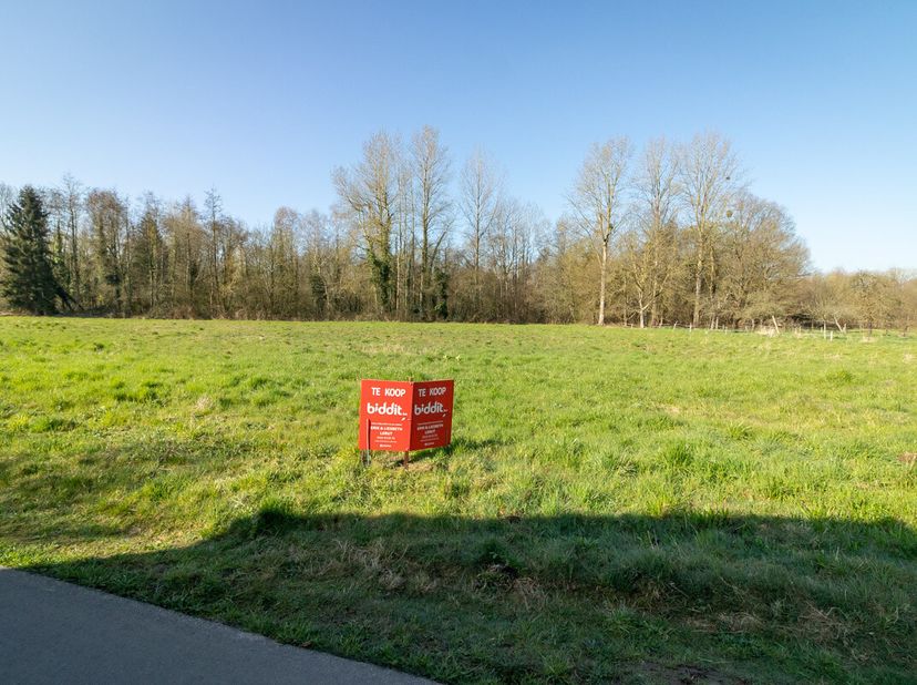 Terrain à vendre
                    à 3220 Kortrijk-Dutsel