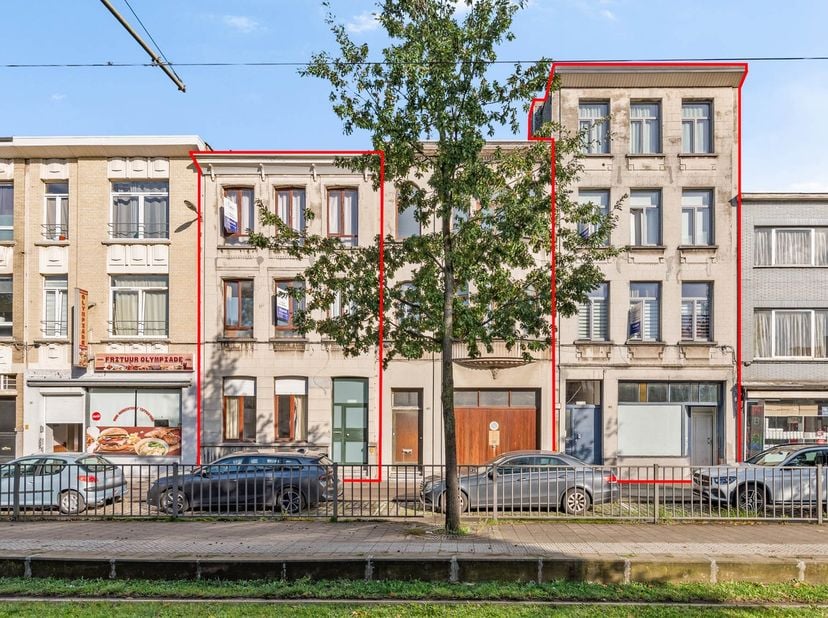Appartement à vendre
                    à 2020 Antwerpen