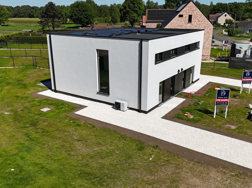 Maison à vendre
                    à 3581 Beverlo