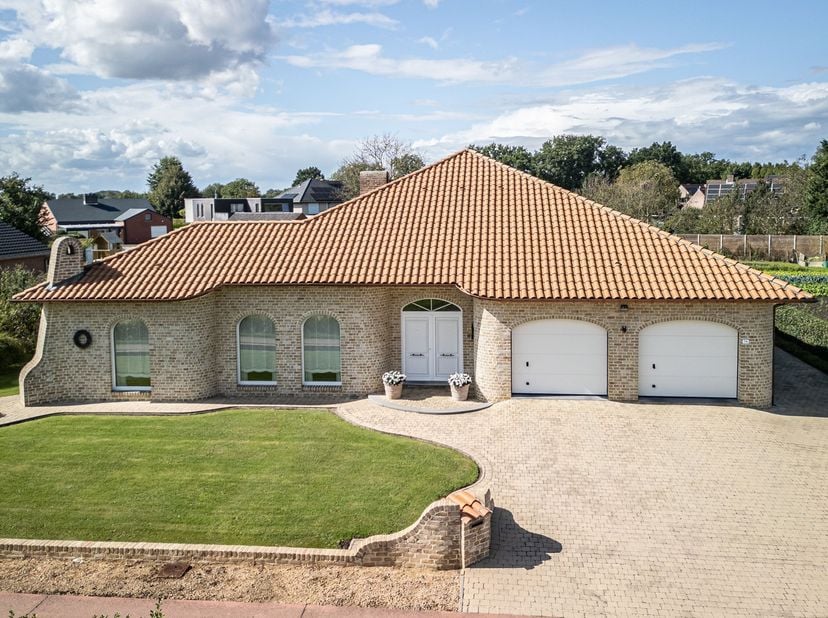 Maison à vendre
                    à 2235 Houtvenne