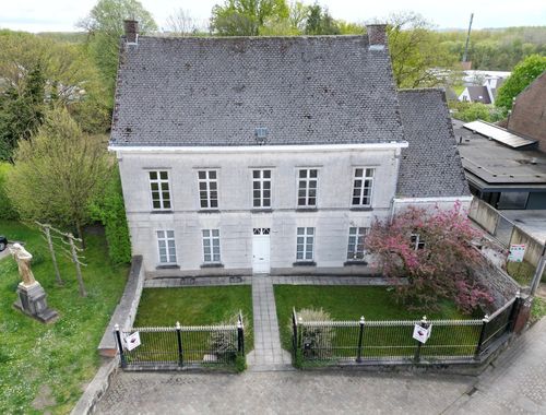                                         Maison à vendre à Moorsel, € 245.000
