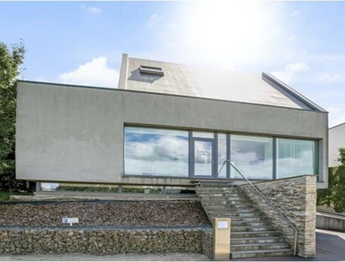                                         Immeuble de bureaux à vendre à Zellik, € 950.000
