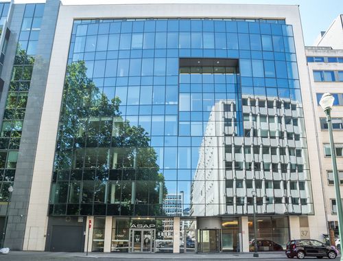                                         Kantoor te huur in Brussel, € 380

