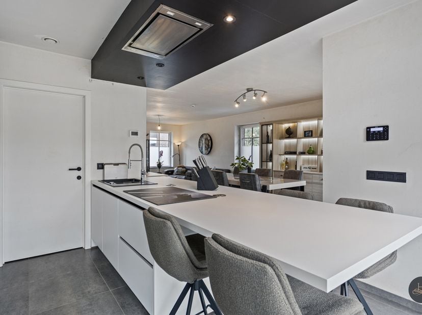 Op zoek naar een recente, energiezuinige woning in een rustige, groene omgeving?&lt;br /&gt;
Deze instapklare woning uit 2020 in het charmante Assent biedt