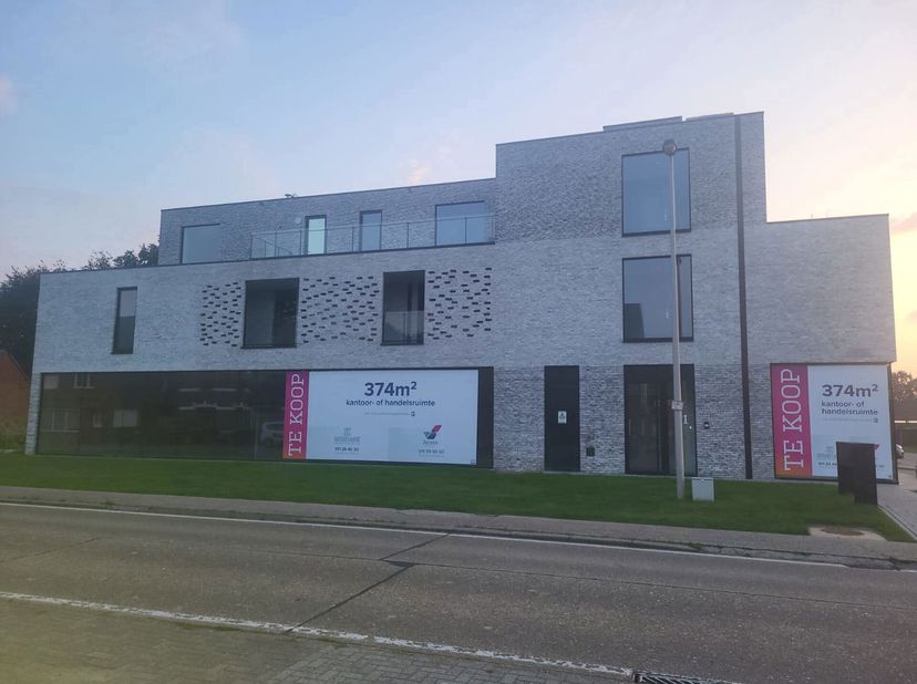 Op de Olmensesteenweg in Ham wordt momenteel het nieuwbouwproject &quot;De Olmen&quot; opgetrokken. Het betreft een ontwikkeling gelegen in het centrum van Ham