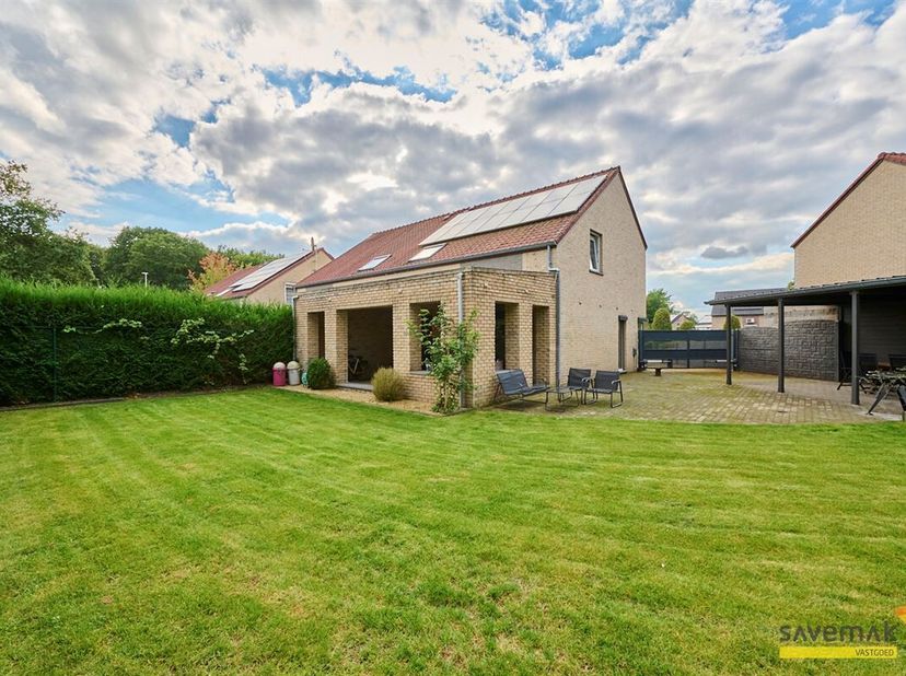 Prachtige woning met 3SK en E-Peil A te Leopoldsburg&lt;br /&gt;
Goed geïsoleerd, zonnepanelen, energiezuinige ketel ... natuurlijk voldoe je hiermee al aan