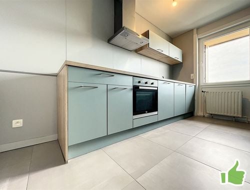                                         Appartement te huur in Moeskroen, € 740
