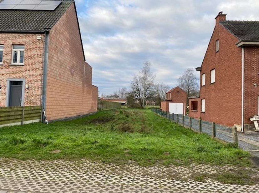 Te Koop: Bouwgrond voor Halfopen Bebouwing – Rustige Ligging in Berlaar!&lt;br /&gt;
&lt;br /&gt;
Ben je op zoek naar de perfecte plek om jouw droomwoning te bouw