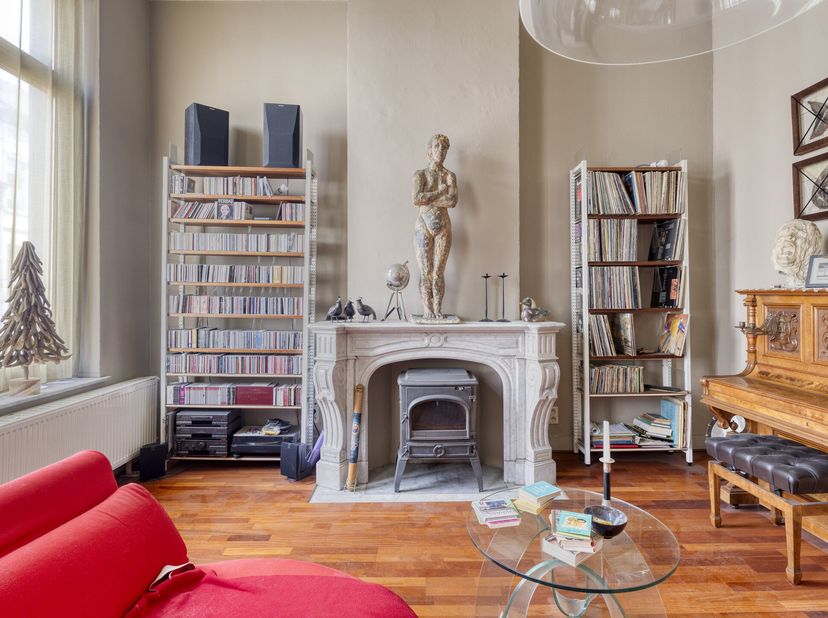 Magnifique maison de maître néoclassique avec jardin de ville à Schaerbeek à vendre!&lt;br /&gt;
Avec une généreuse surface utile de 291 m² et un jardin ens