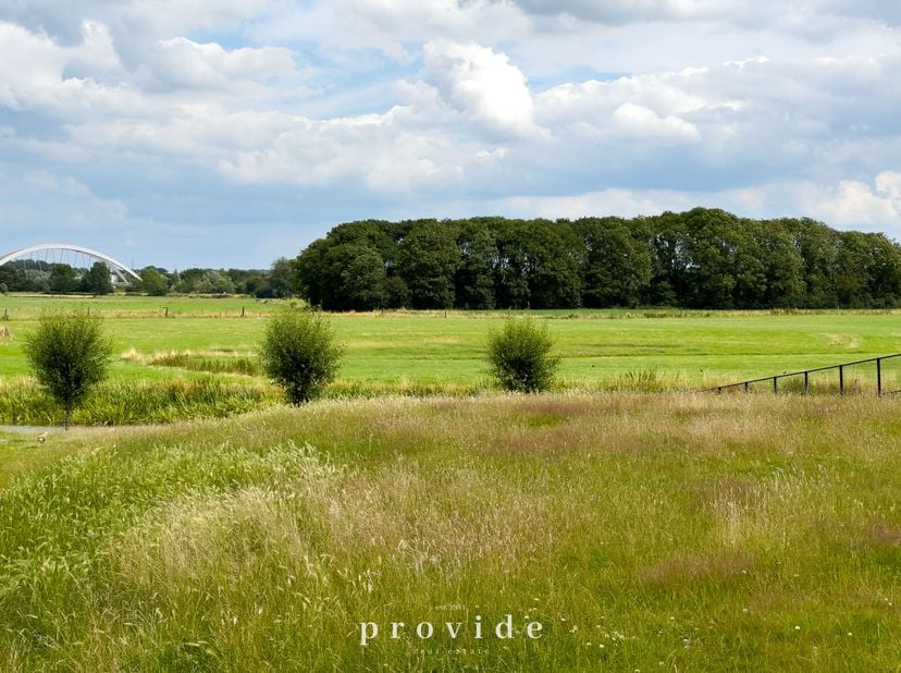 Terrain à vendre
                    à 8720 Oeselgem