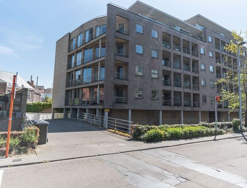                                         Duplex te koop in Leuven, € 1
