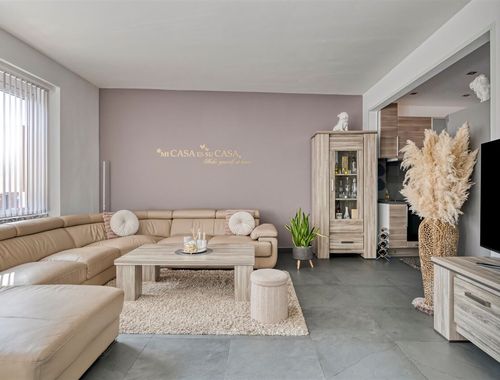                                         Appartement à vendre à Deurne, € 249.000
