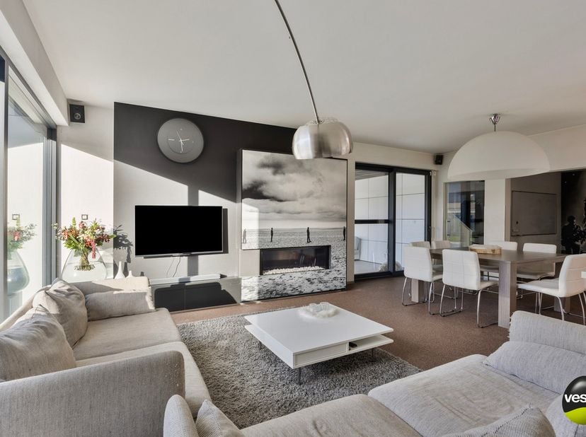 Ruime, moderne woning in Mopertingen bij Bilzen - Redemptiestraat 42.&lt;br /&gt;
&lt;br /&gt;
Ontdek deze prachtige, hedendaagse woning op een rustige en landeli
