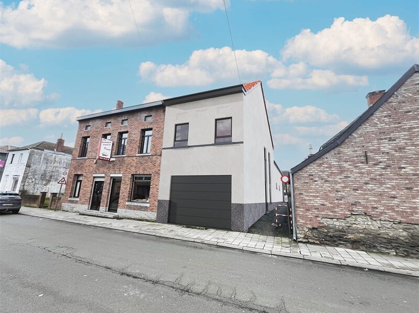 À Elouges, découvrez cet immeuble de rapport offrant un projet de transformation en deux duplex, avec permis durbanisme déjà octroyé, audit pour futur
