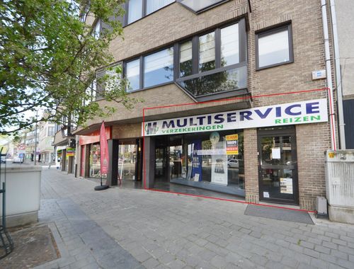                                         Handelsgelijkvloers te huur in Ninove, € 2.000
