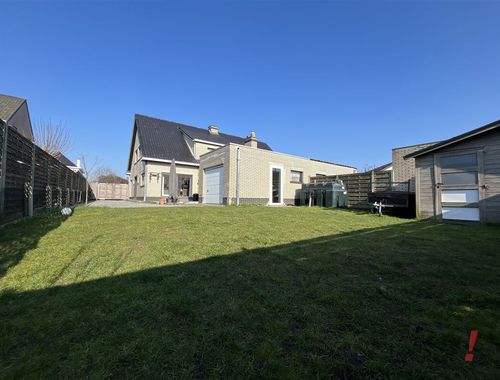                                         Maison à vendre à Knesselare, € 375.000

