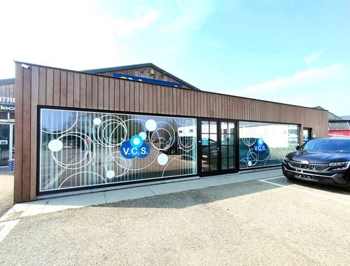                                         Immeuble de bureaux à louer à Wavre, € 1.400

