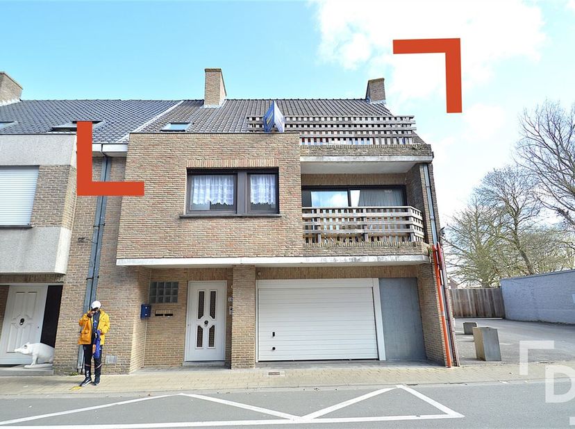 Appartement à louer
                    à 8970 Poperinge
