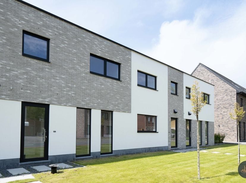 Voor meer info, contacteer Pieter via 016199345 of via pieter.maes@homixx.be.&lt;br /&gt;
Deze woning bevindt zich in een prachtig project op wandelafstand