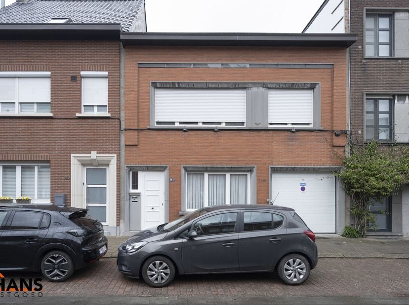 Appartement à louer
                    à 2170 Merksem