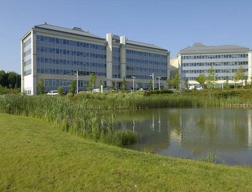                                         Bureaux à louer à Braine-l'Alleud, € 17.072,92
