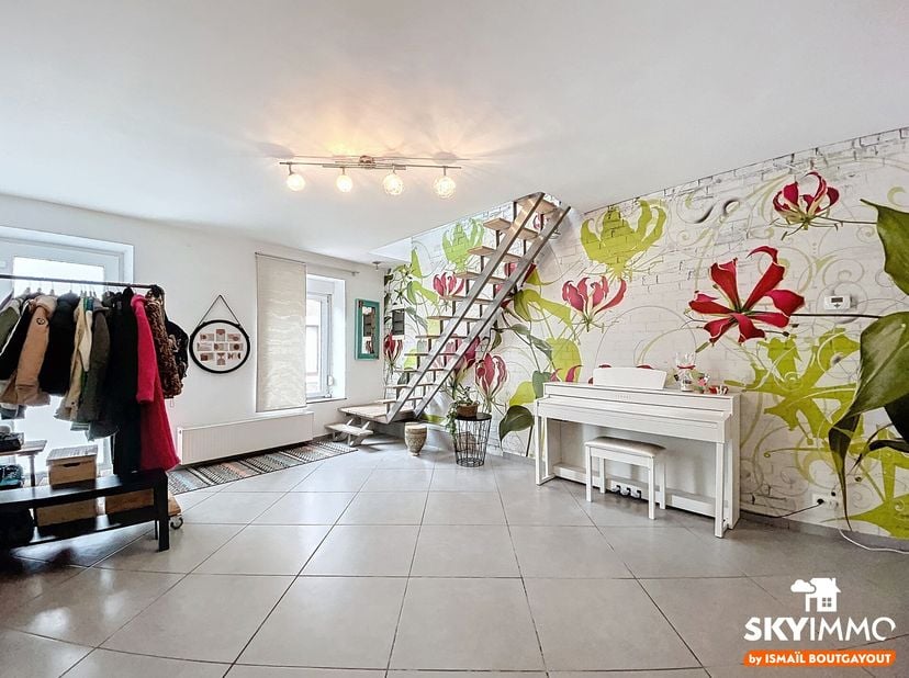 L&#039;agence SKYIMMO vous propose cette charmante maison situé au coeur de FLEMALLE à 5 minutes à pied des écoles, commerces et transports en commun !  Du