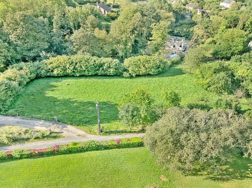 Aywaille - Située sur les hauteurs du magnifique hameau de Septroux, parcelle à bâtir de 4.209 m² s&#039;adressant aux amateurs à la recherche d&#039;un cadre v