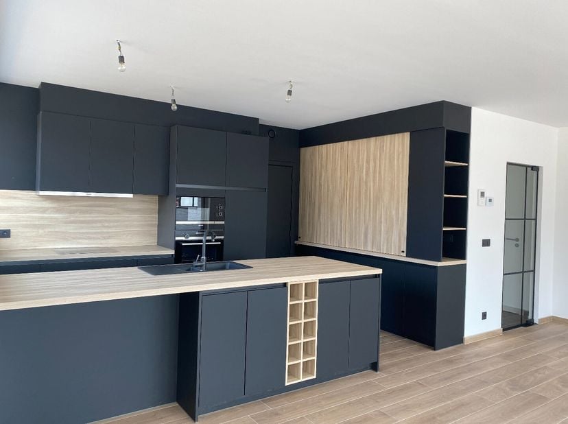 Appartement à louer
                    à 8793 Sint-Eloois-Vijve
