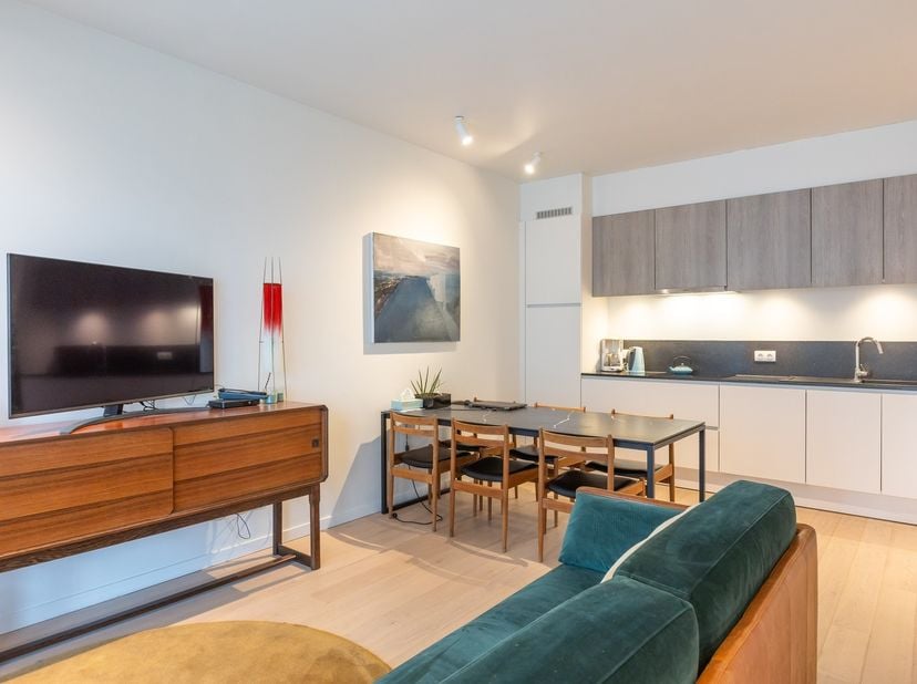 Magnifique appartement d&#039;une chambre à coucher avec une terrasse exceptionnellement grande (33m²) situé sur le projet Oosteroever à Ostende. L&#039;apparte