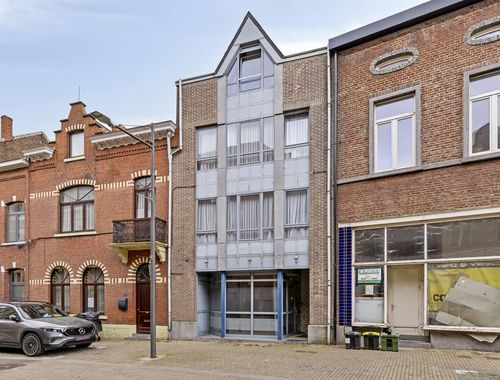                                         Bâtiment commercial à vendre à Hoegaarden, € 324.000
