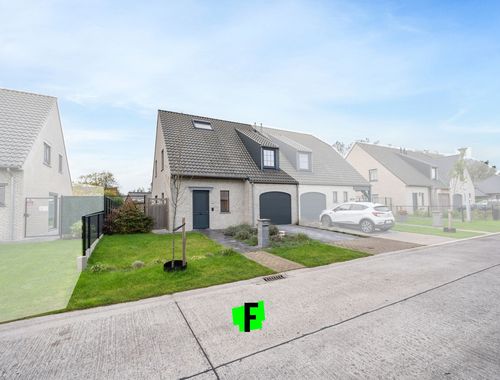                                         Koppelwoning te koop in Klemskerke, € 499.000
