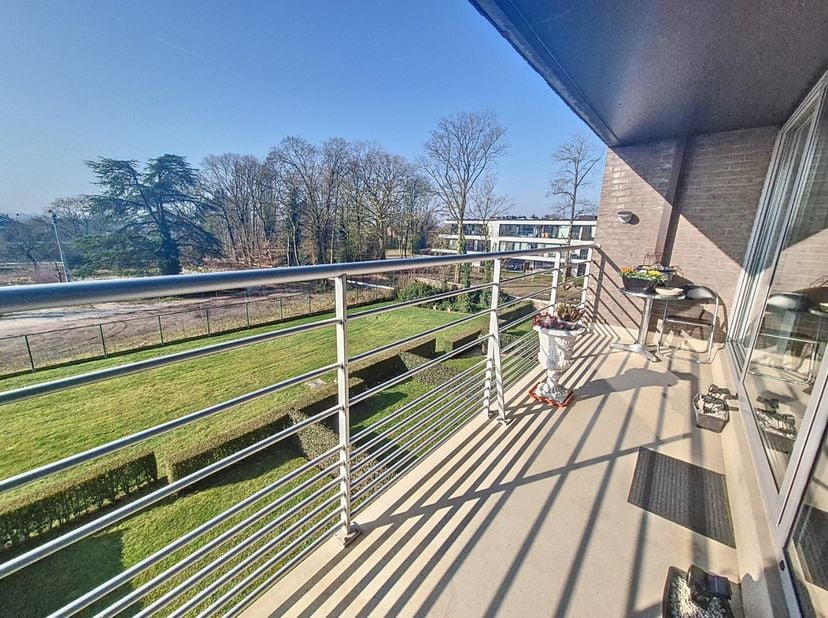 Appartement à vendre
                    à 9910 Knesselare