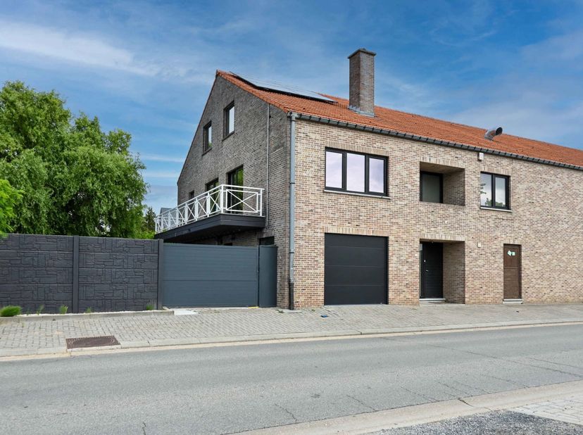 Maison à vendre
                    à 3545 Halen