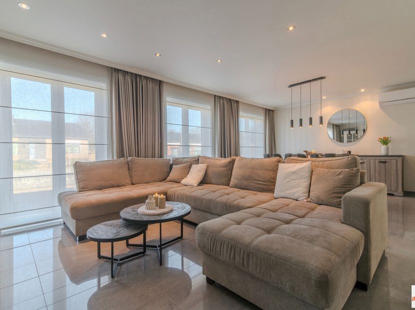 Charmante gelijkvloerse woning in een landelijke omgeving  Instapklaar en energiezuinig&lt;br /&gt;
In een rustige, groene omgeving bevindt zich deze pracht