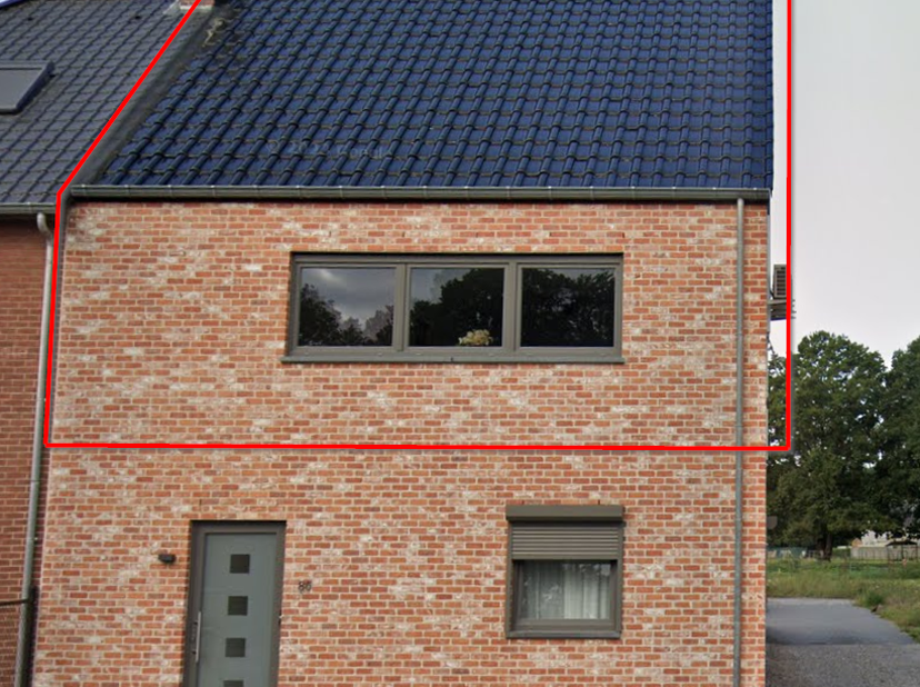 Energiezuinig duplex appartement te koop met twee zéér ruime slaapkamers!&lt;br /&gt;
&lt;br /&gt;
Het appartement verwelkomt u via een inkomhal, waar zich ook ee