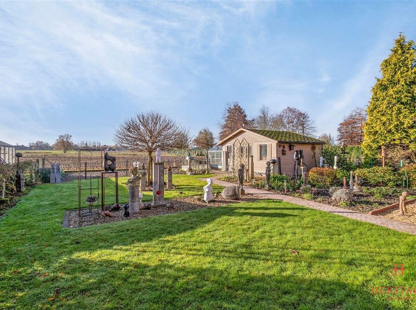 Open gezinswoning met 3 slaapkamers en zuidgerichte tuin in rustige straat te Wielsbeke &lt;br /&gt;
Deze open bebouwing met een bewoonbare oppervlakte van