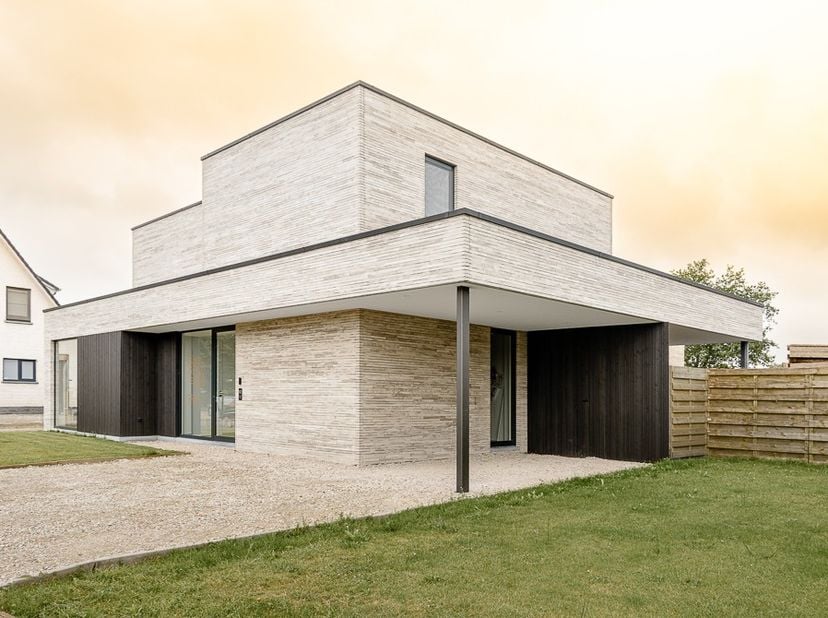 Drie stukken bouwgrond te koop voor open bebouwing gelegen aan de Nokerseweg in Waregem!&lt;br /&gt;
&lt;br /&gt;
Dit is een ideale locatie voor wie rustig wil wo